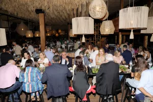 ΦΩΤΟΡΕΠΟΡΤΑΖ Ομόνοιας/Δείπνο... πρωταθλητών!