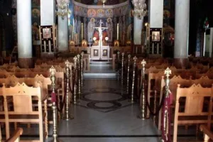 Έκτακτη αλλαγή για ακολουθία Ανάστασης - Τι θα ισχύει στους ναούς