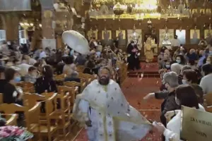 Ανάσταση σε χρόνο ρεκόρ από τον πάτερ Ηράκλη (βίντεο)