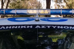 Μαχαιρώματα με τραυματίες στη Νέα Σμύρνη