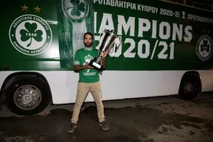 Πάρτι στο λεωφορείο! (φώτος)