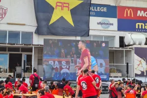 ΦΩΤΟΣ/Eκεί... οι Σαλαμιναίοι