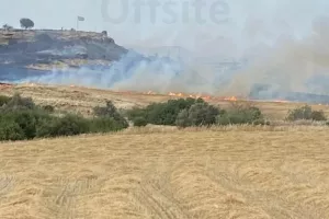 (UPD) Υπό έλεγχο η φωτιά στα Λατσιά (Φωτος - Βίντεο)
