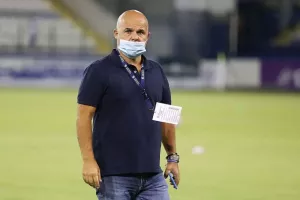 Χαμπουλλάς: "Η διαιτησία είναι βελτιωμένη/Εθέλαν μονοπώλιο στη Λευκωσία" (ΑΤΑΚΑ για παραμονή Τιμούρ)