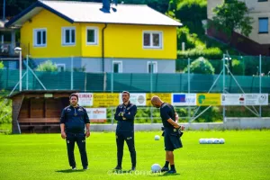 ΦΩΤΟΣ/Άρχισαν τα... δύσκολα στο Bad Zell