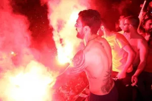 Μερκής/Εξώστης
