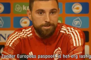 Σκηνικό με Κάσια - "Φυσικά θα ήθελα να επιστρέψω" (Θα είναι σπουδαία μεταγραφή...)