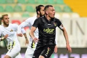 Wellington: Ερχεται Κολόσσι με "30αρια"