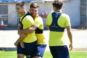 Τριάδα/ΑΕΛ