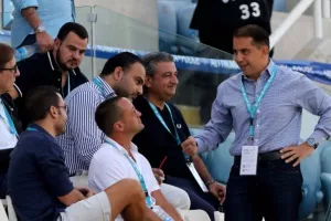 Εκπλήξεις/Κίρζης