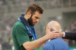 Παππάς: «Με πόνεσε η απώλεια του Θανάση Γιαννακόπουλου»