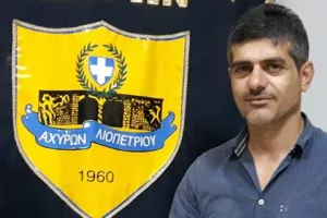 Χωρίς αλλαγές το προπονητικό τιμ του Αχυρώνα