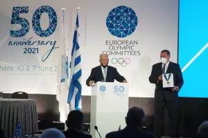 Τιμήθηκε ο κ. Κίκης Λαζαρίδης
