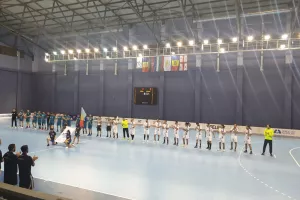 Σπουδαία νίκη, μετάλλιο και πρόκριση η Κύπρος!