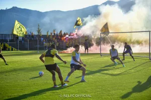 Η προπόνηση της ΑΕΛ με φόντο την Θύρα 3 (φωτορεπορτάζ)