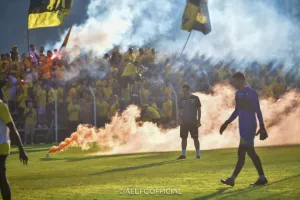 Η προπόνηση της ΑΕΛ με φόντο την Θύρα 3 (φωτορεπορτάζ)