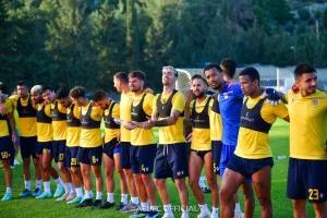Η προπόνηση της ΑΕΛ με φόντο την Θύρα 3 (φωτορεπορτάζ)