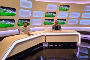 Pre game show Euro 2020 με... coming home!