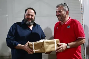 Πακέτο με... 200!!!