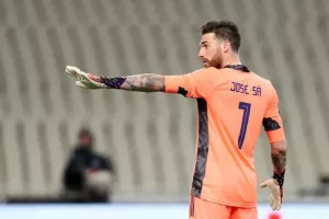 Sky Sports: Έτοιμη να υπογράψει τον Ζοσέ Σα του Ολυμπιακού η Γουλβς