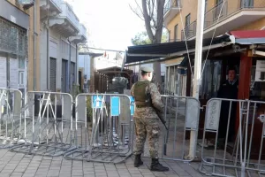 Πότε επαναλειτουργούν τα οδοφράγματα/5000 δόσεις AstraZeneca στους τ/κ