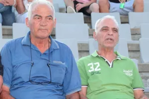 Οι ΔΥΟ... έξι εκατομμύρα!!!