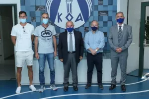 Ο ΚΟΑ παρέδωσε επιδόματα σε Ηλία Αγαπίου και Γιώργο Κοσιή