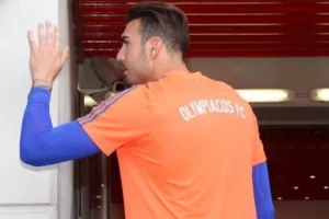 «Πίσω στον παράδεισο»