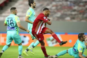 Πολυτιμότερος παίκτης της Super League ο Ελ Αραμπί