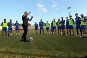 (ΦΩΤΟΣ) Μέσα Κατσαντώνης - Έκτορας Κυπριανού/ ΕΚΤΟΣ ο Λαΐφης (Η αποστολή της Εθνικής) 