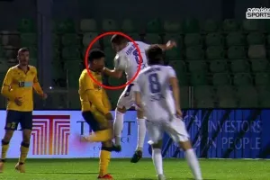 Aρτούρ/χέρι!
