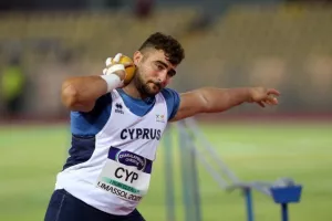 ΦΩΤΟΣ / Εξαιρετική η πρώτη μέρα για την Κύπρο 