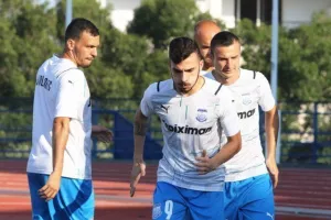 "Χορταστικό" φιλικό/ 7 γκολ και... Ομόνοια! (Φώτος)