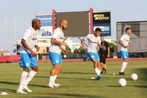 "Χορταστικό" φιλικό/ 7 γκολ και... Ομόνοια! (Φώτος)