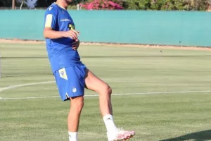 ΦΩΤΟΡΕΠΟΡΤΑΖ/Η πρώτη του... νέου ΑΠΟΕΛ