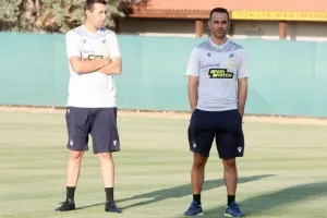 ΦΩΤΟΡΕΠΟΡΤΑΖ/Η πρώτη του... νέου ΑΠΟΕΛ