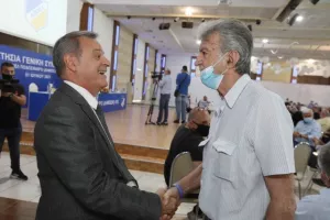 Η Γενική Συνέλευση του ΑΠΟΕΛ (φώτος)