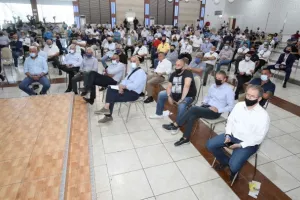 Η Γενική Συνέλευση του ΑΠΟΕΛ (φώτος)