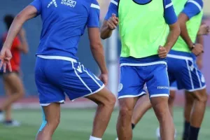 (ΦΩΤΟΣ) Μέσα Κατσαντώνης - Έκτορας Κυπριανού/ ΕΚΤΟΣ ο Λαΐφης (Η αποστολή της Εθνικής) 