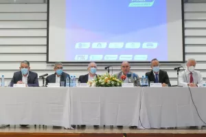Με μπροστάρη τον κόσμο για την άνοδο της Εθνικής Στίβου