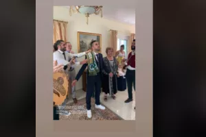 Γαμπρός/Ομόνοια!