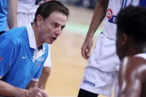 Πιτίνο: «Ψάχνουμε τον 11ο και τον 12ο παίκτη για τον Καναδά»