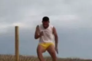 Στην άμμο... πριν τον Απόλλωνα (Φώτος)