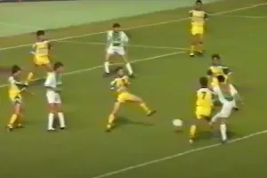ΟΜΟ με ΑΕΛ (1992-93)