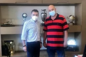 Μπέος σε Ζαγοράκη: «Δικαίωμα... λίγων οι Β ομάδες»