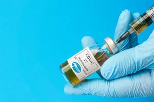 Σχέδιο για επιστροφή στα γήπεδα με... διαβατήριο το εμβόλιο!