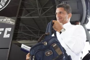 Το μεσημέρι στη Θεσσαλονίκη ο Ραζβάν Λουτσέσκου