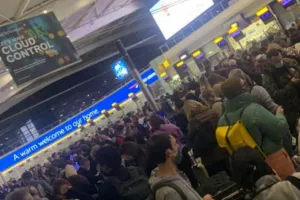 Παραμένει στην πορτοκαλί λίστα της Βρετανίας η Κύπρος