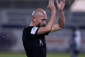 Συμφωνία με Κουντόμπιακ