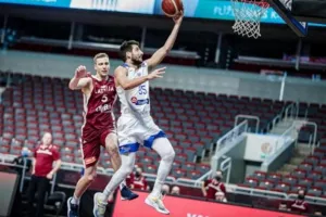 «Να επιβεβαιώσουμε την παρουσία της Ελλάδας στα μεγάλα ραντεβού»